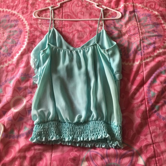 Light Ruffled Going Out Top - Picture 2 of 2