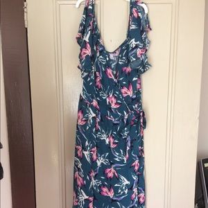 Beautiful dress with cold shoulders style top