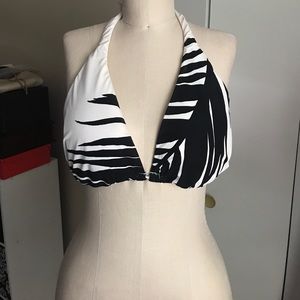 La Blanca bikini top