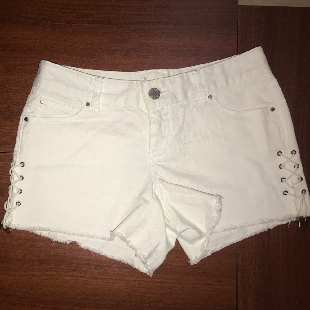 Every girl needs a pair of white jean shorts !