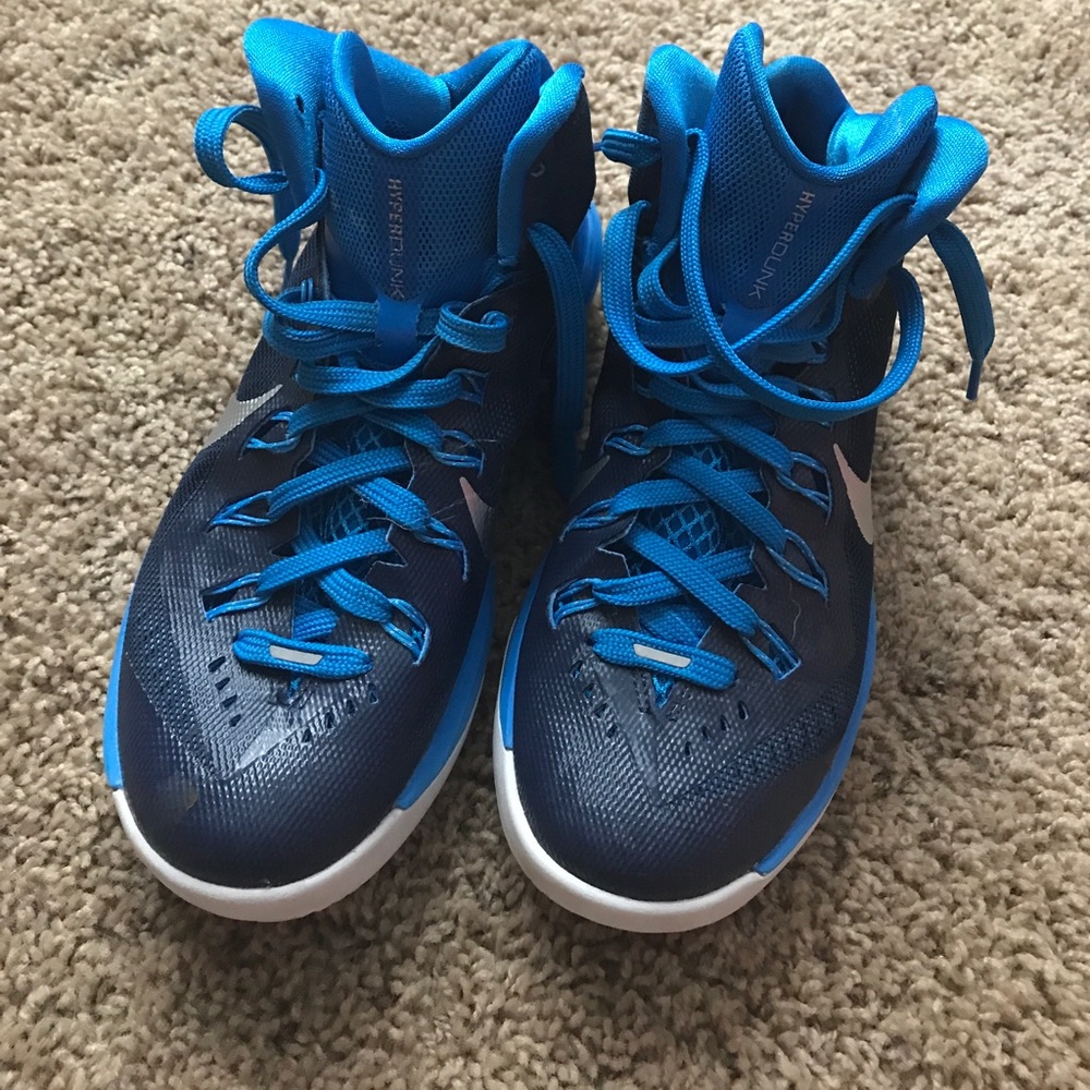 Like new Nike Women's Hyper Dunk basketball shoes
