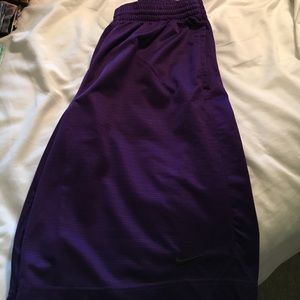Men's large Nike shorts