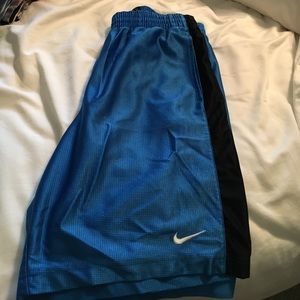 Men's medium Nike shorts