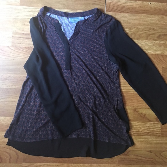 🌟🌟Vera Wang Mesh 3/4 Sleeve Tunic🌟🌟 - Picture 2 of 7