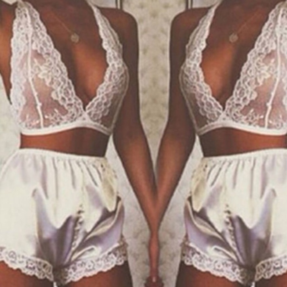 Two piece set