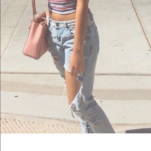 Extreme ripped jeans