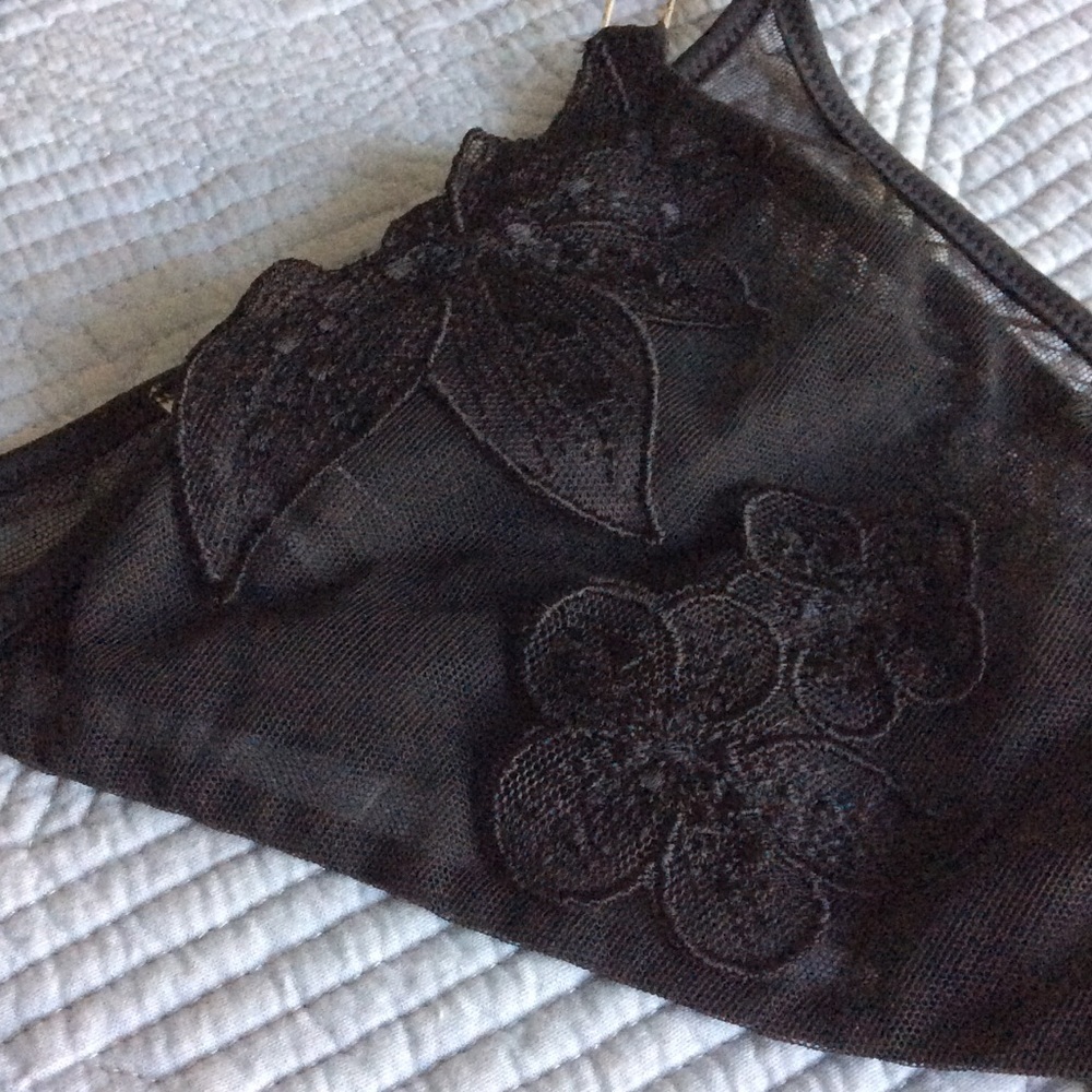 Italian Luxury Lingerie: Sexy Set - Picture 3 of 4