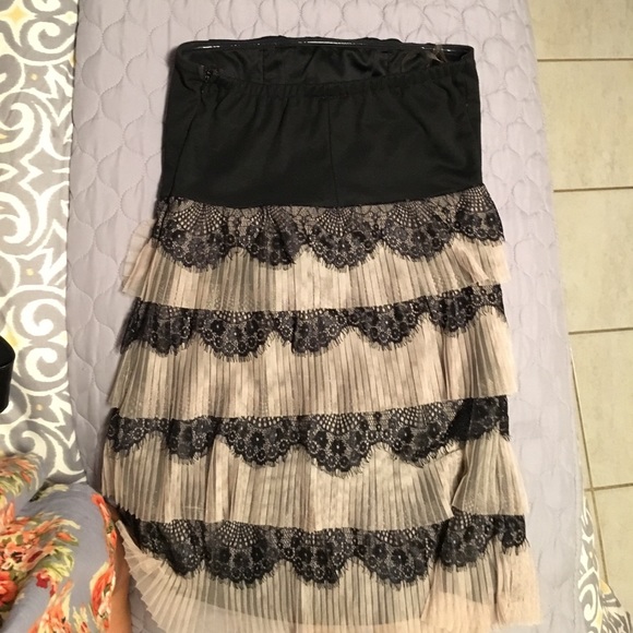 Cute little black dress!!👗 - Picture 3 of 4