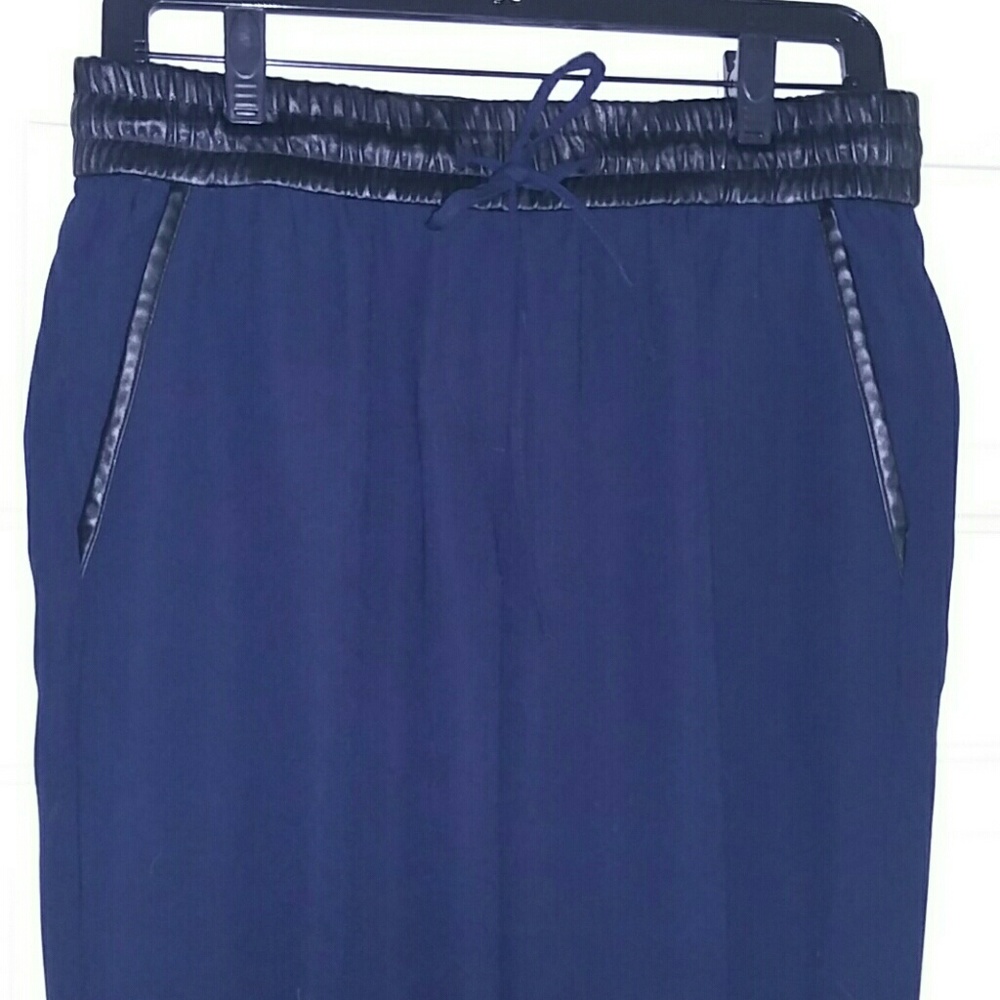 Ann Taylor pants, New, no tags. Size 4