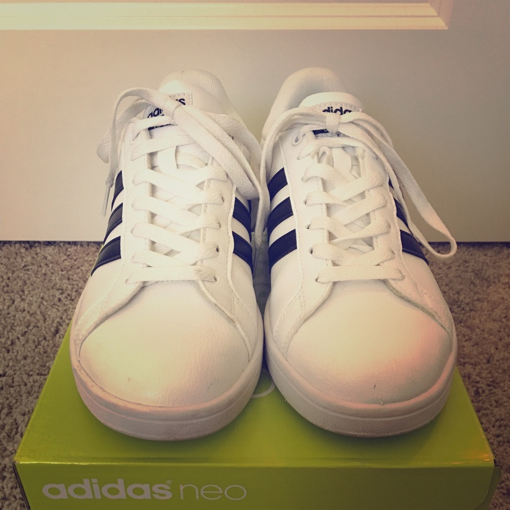 Adidas Neo Advantage women's shoes