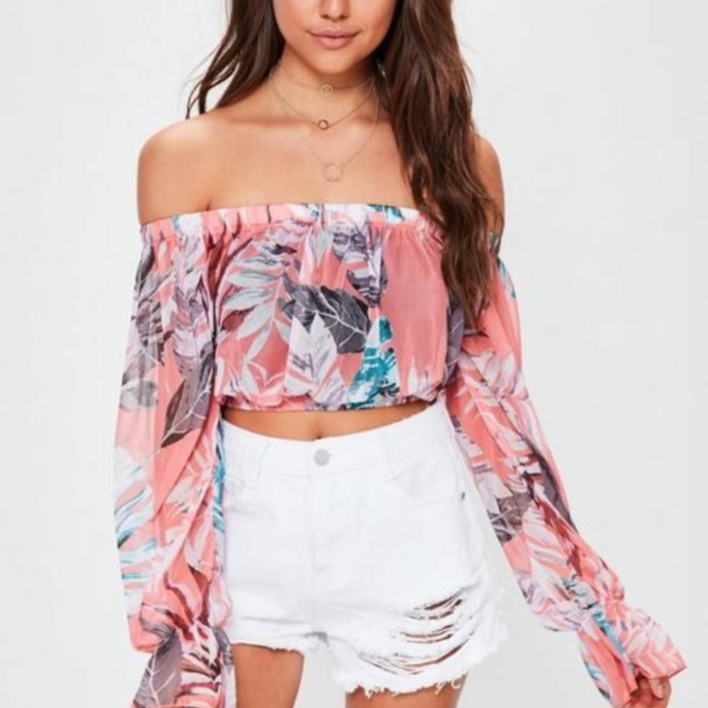 NWT Missguided coral crop top long sleeve pink