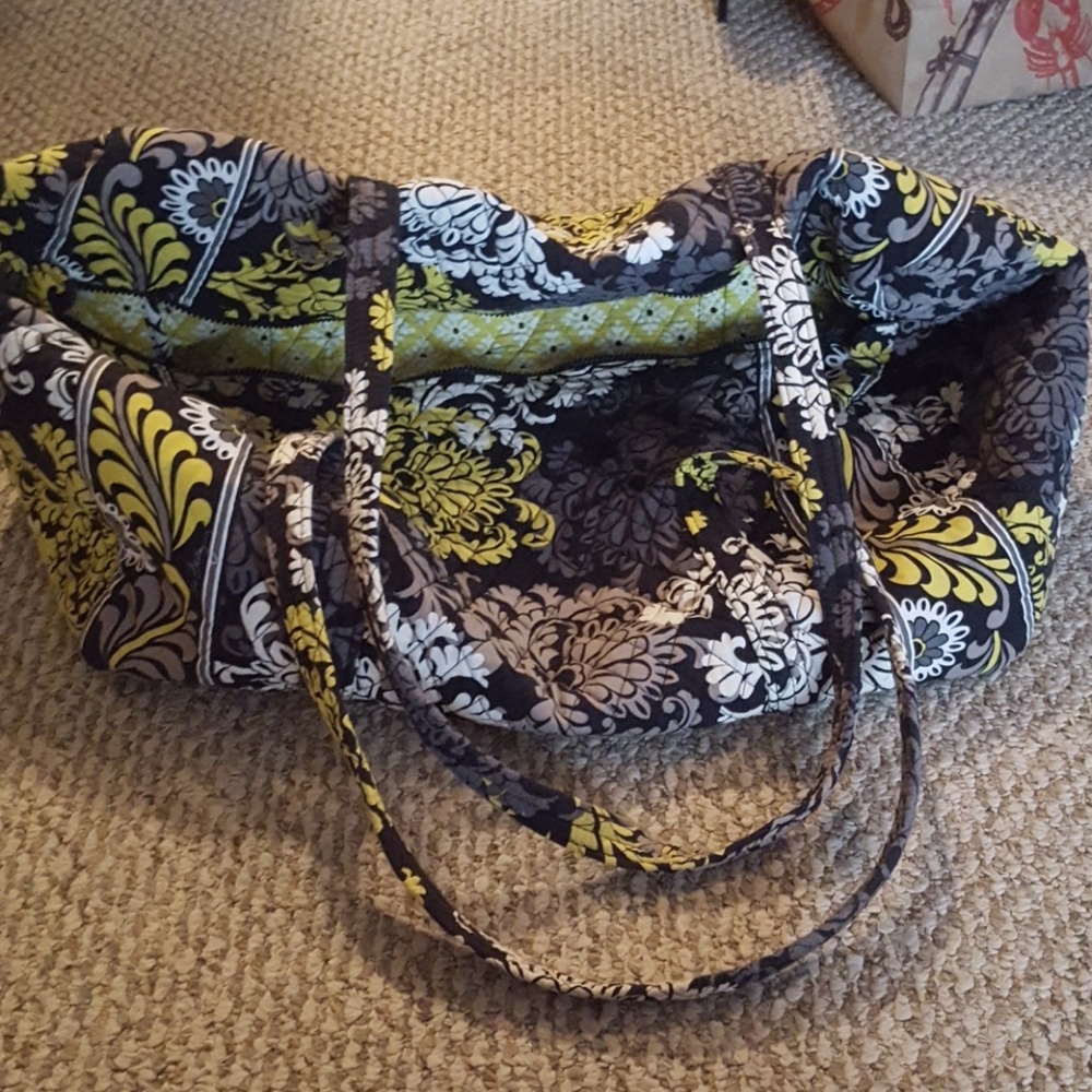 Large Vera Bradley duffle