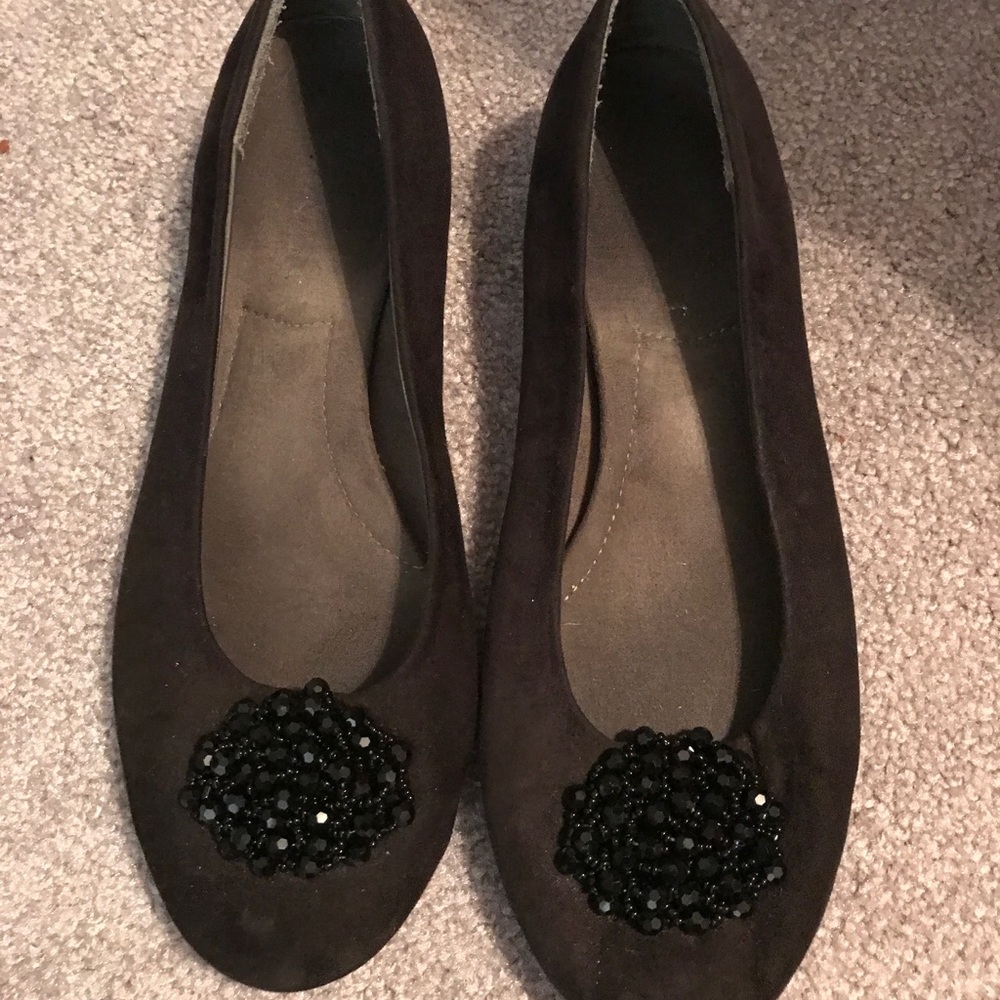 Black flats
