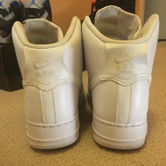 Nike Air Force 1 Hightop - Picture 3 of 3