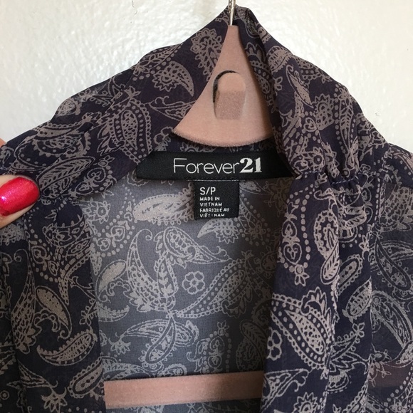 Sheer paisley button down with bow front - Picture 2 of 4