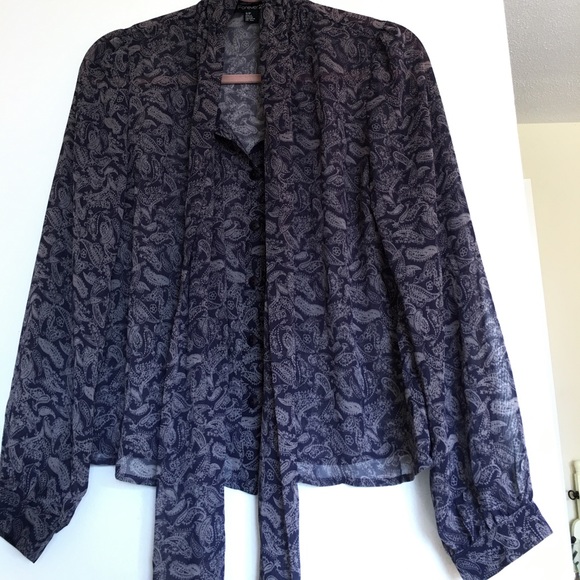 Sheer paisley button down with bow front - Picture 3 of 4