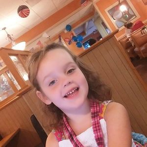 Meet your Posher, Toni