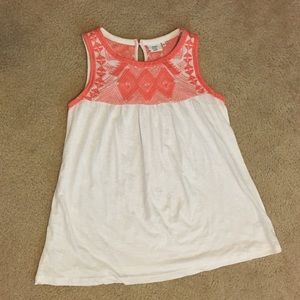 Crown and Ivy embroidered tank