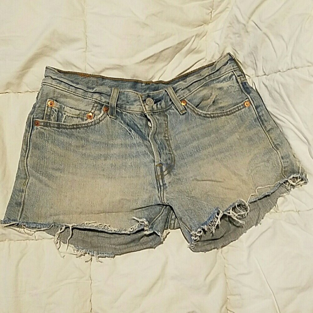 Levi shorts