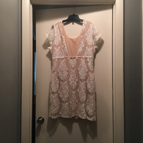 Dress mid length never worn! - Picture 2 of 2