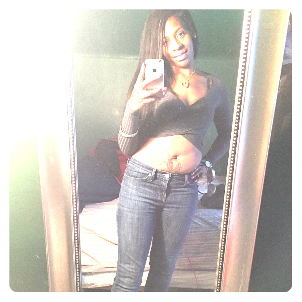 Meet your Posher, Donyea