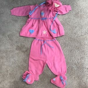 Girls Newborn Gymboree Outfit