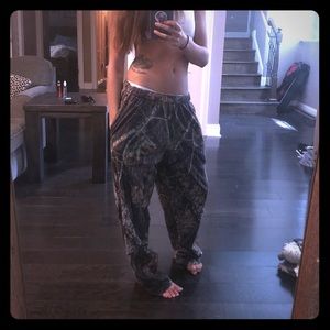 Camo pants