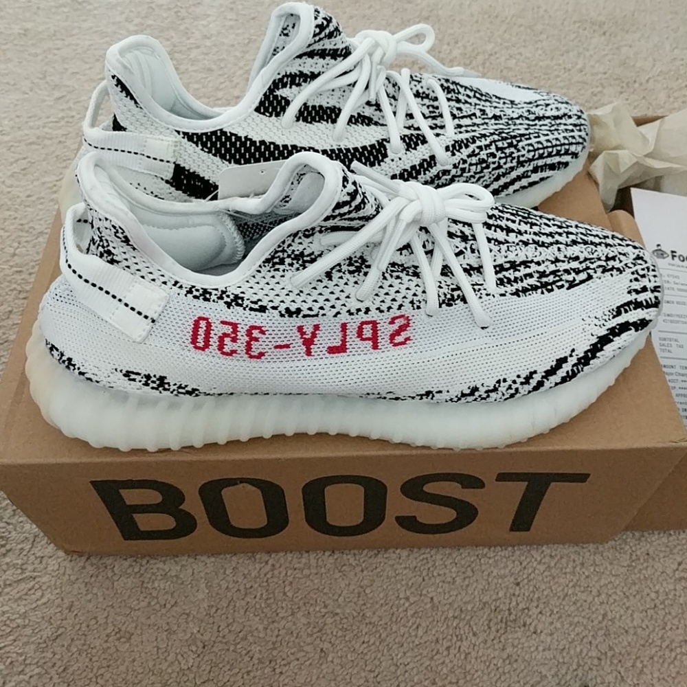 Yeezy Boost 350 V2 Zebra UA
