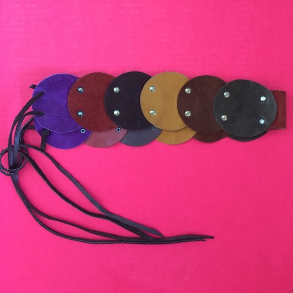 🎉HP!🎉VINTAGE HANDMADE SUEDE BOHO TIE BELT - Picture 6 of 7