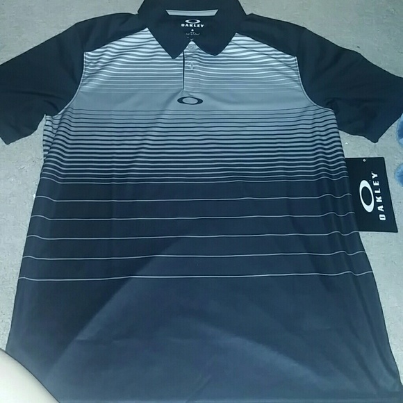 Mens sz small OAKLEY collard shirt - Picture 1 of 1