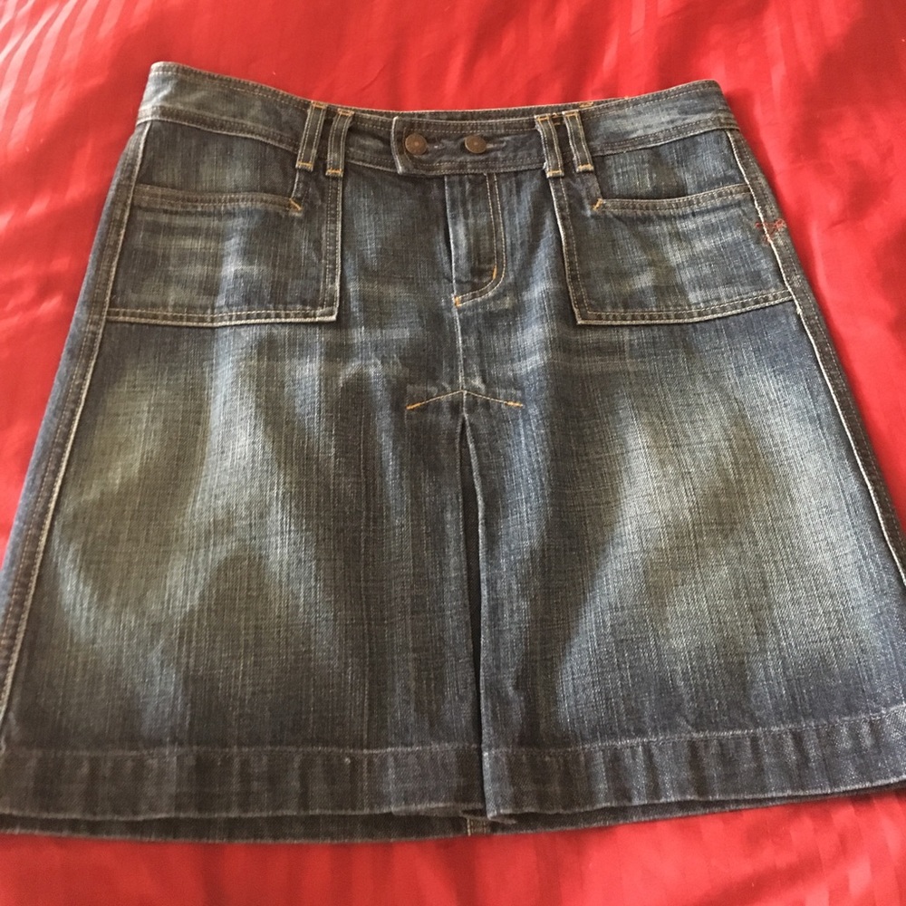 Perfect jean skirt for summer or fall!
