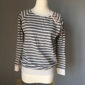 Cute striped pullover