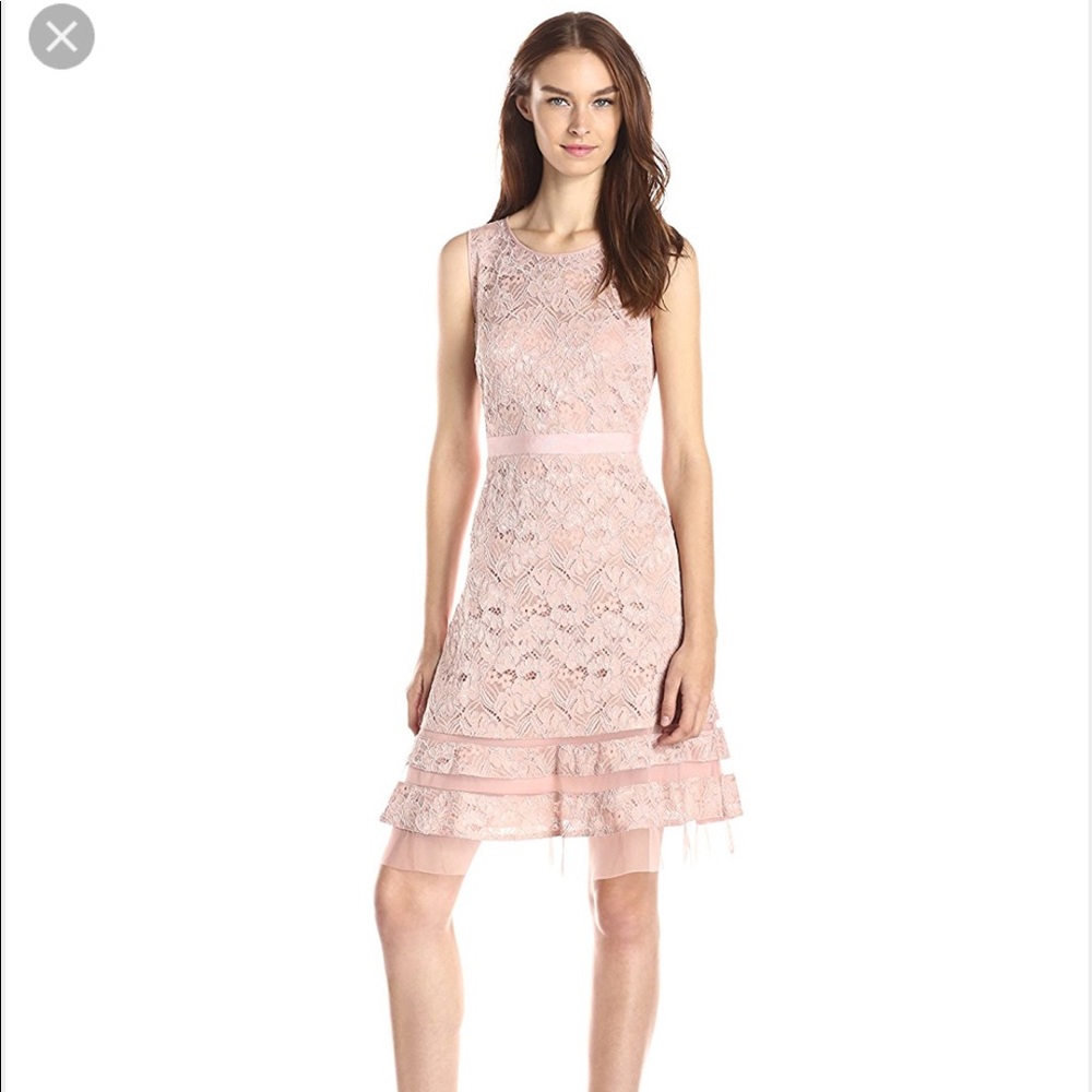 *Never Worn* Beautiful BCBG Pink dress!