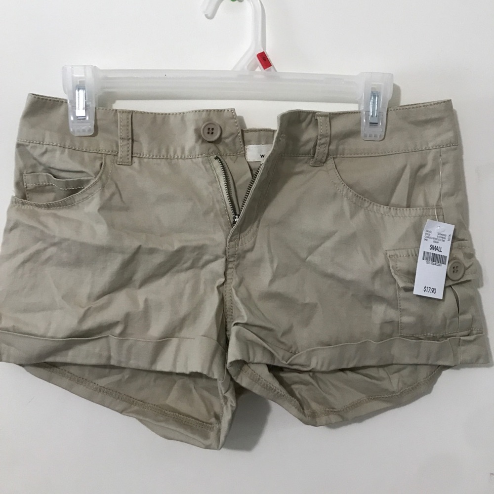 brand new never worn tan shorts. Size S