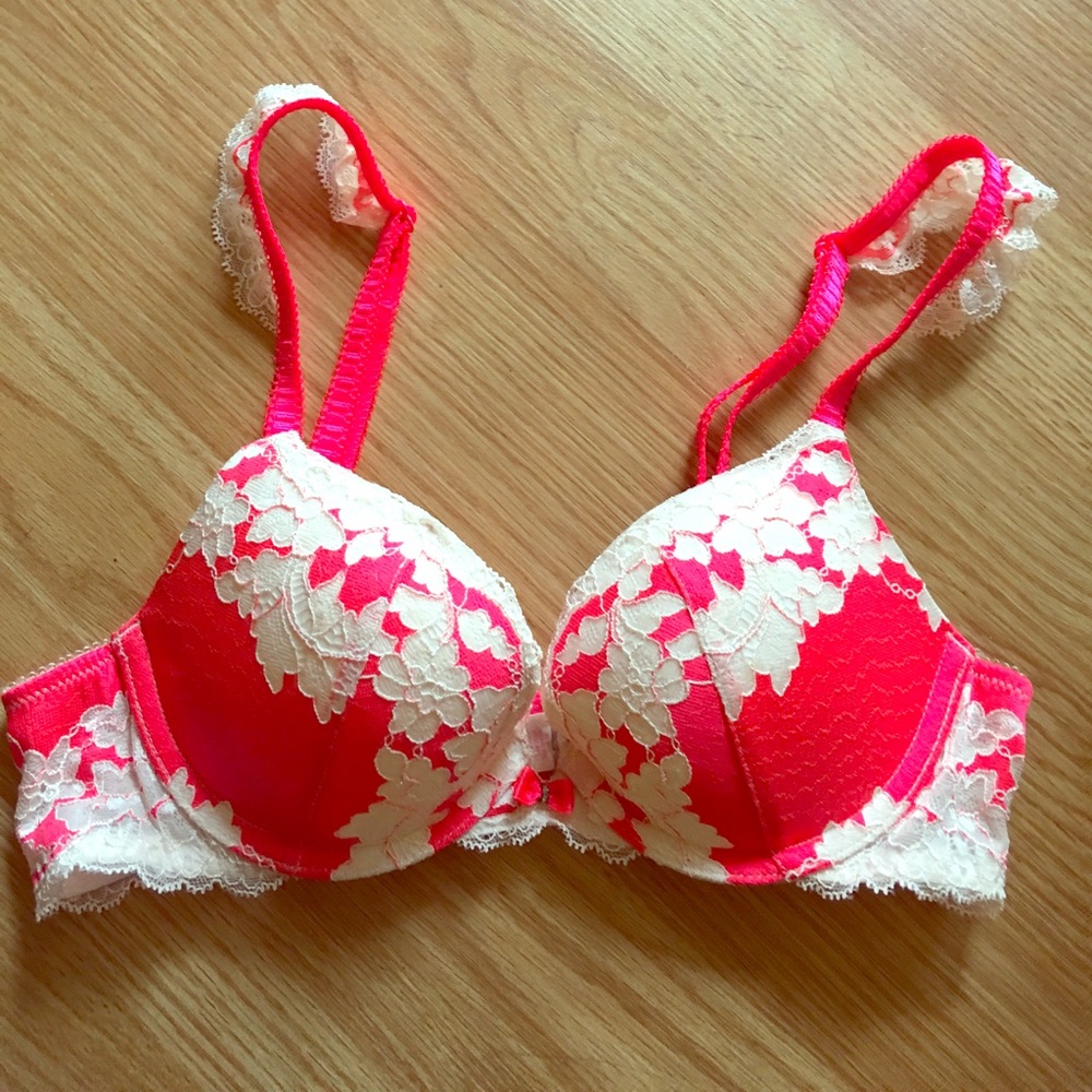 Victoria's Secret bra