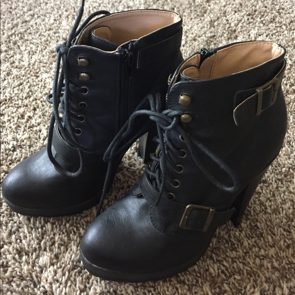 WORN ONCE: Black Military Booties