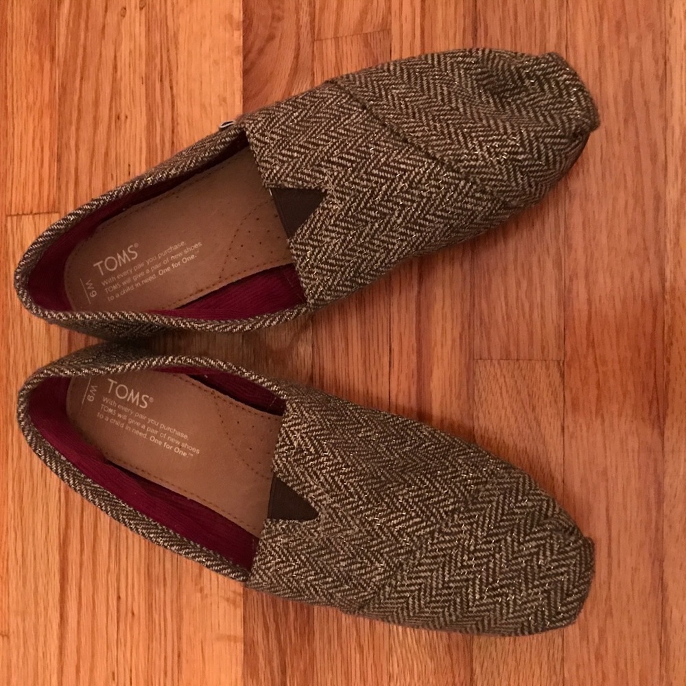 Toms shoes
