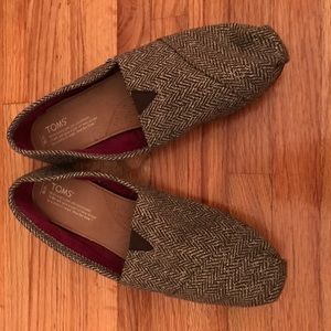 Toms shoes
