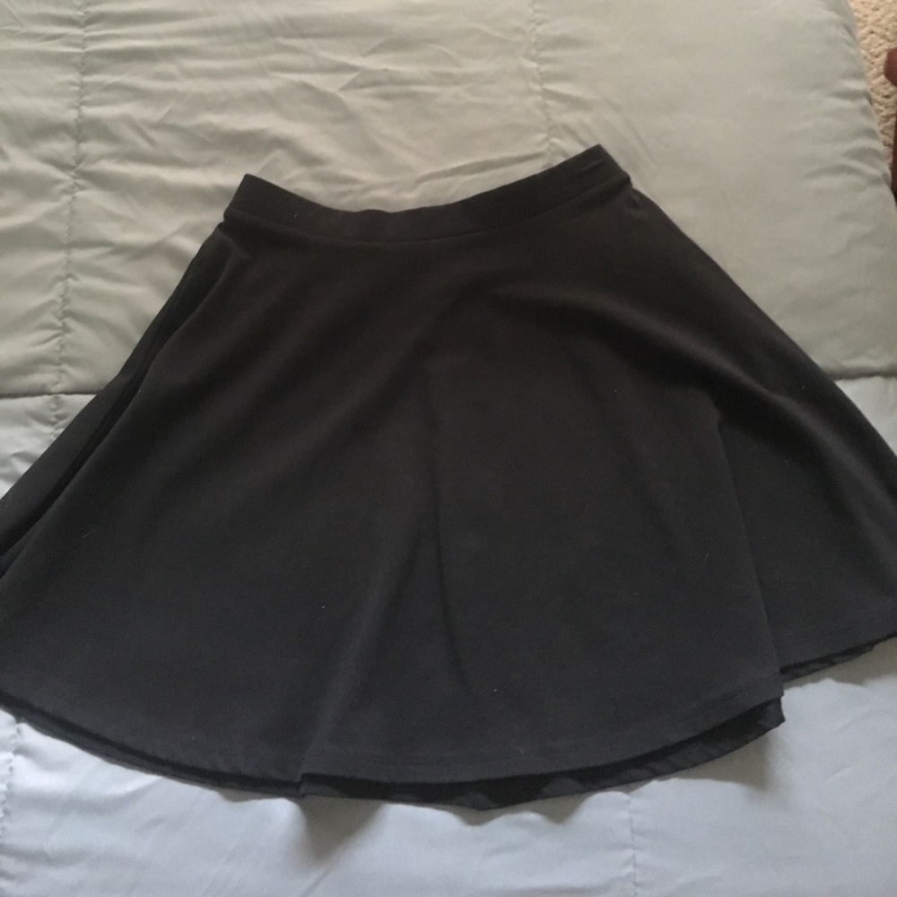 Black Forever 21 Skirt.