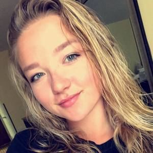 Meet your Posher, Shania