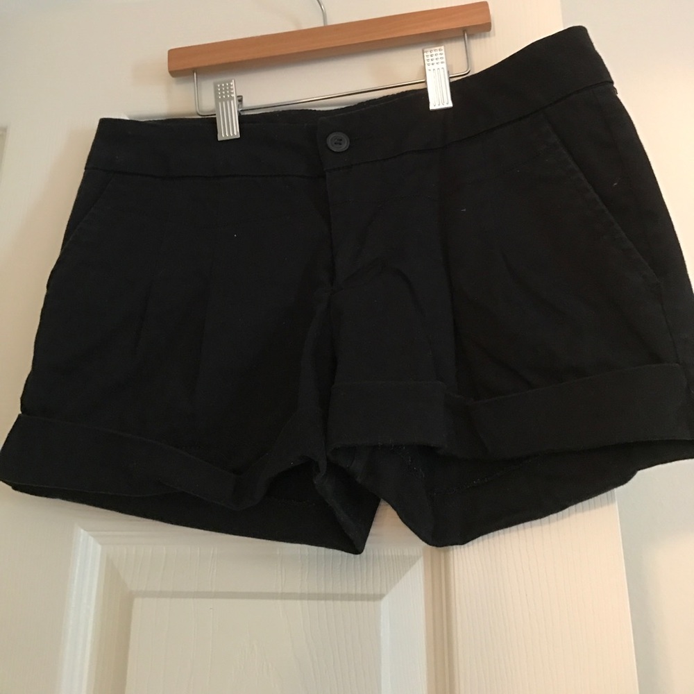 Nice blacksure it's good for any occasion.