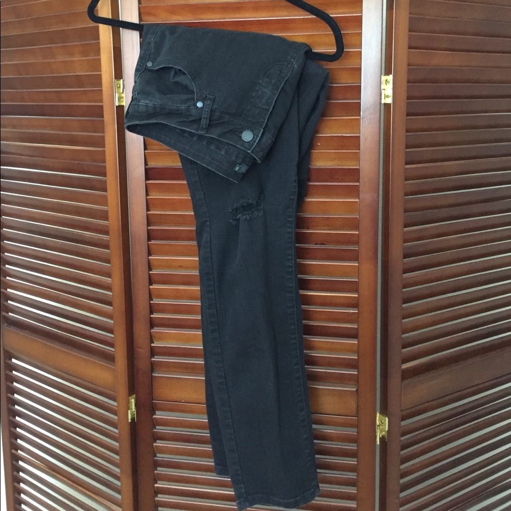 Plus size black distressed jeans