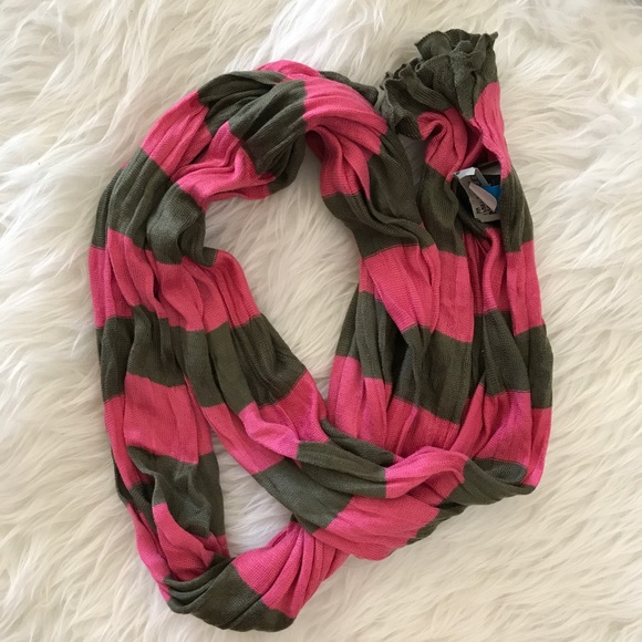 Janie Besner Crinkle Fabric Scarf - Picture 2 of 8