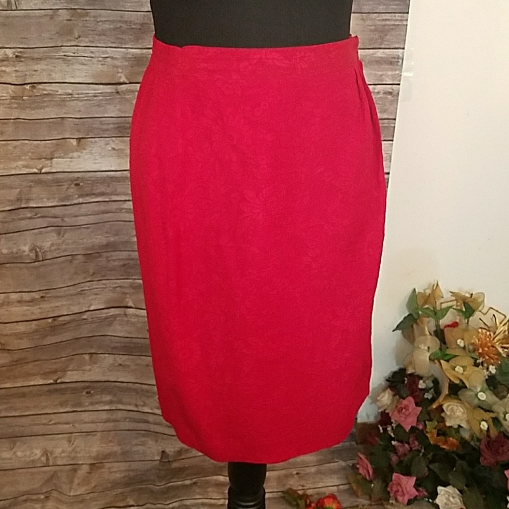 Dana Buchman Red Wrap Skirt Mid Length - Picture 2 of 8