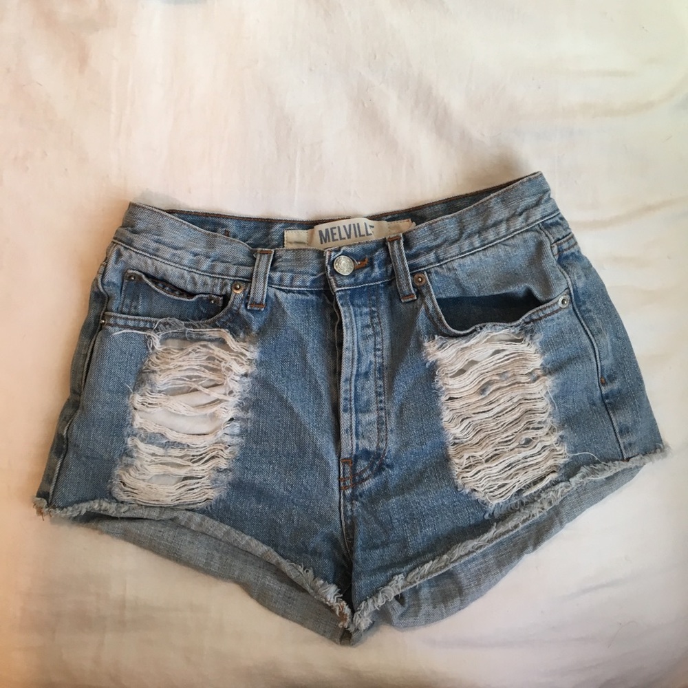 Brandy Melville High Waisted Shorts✨