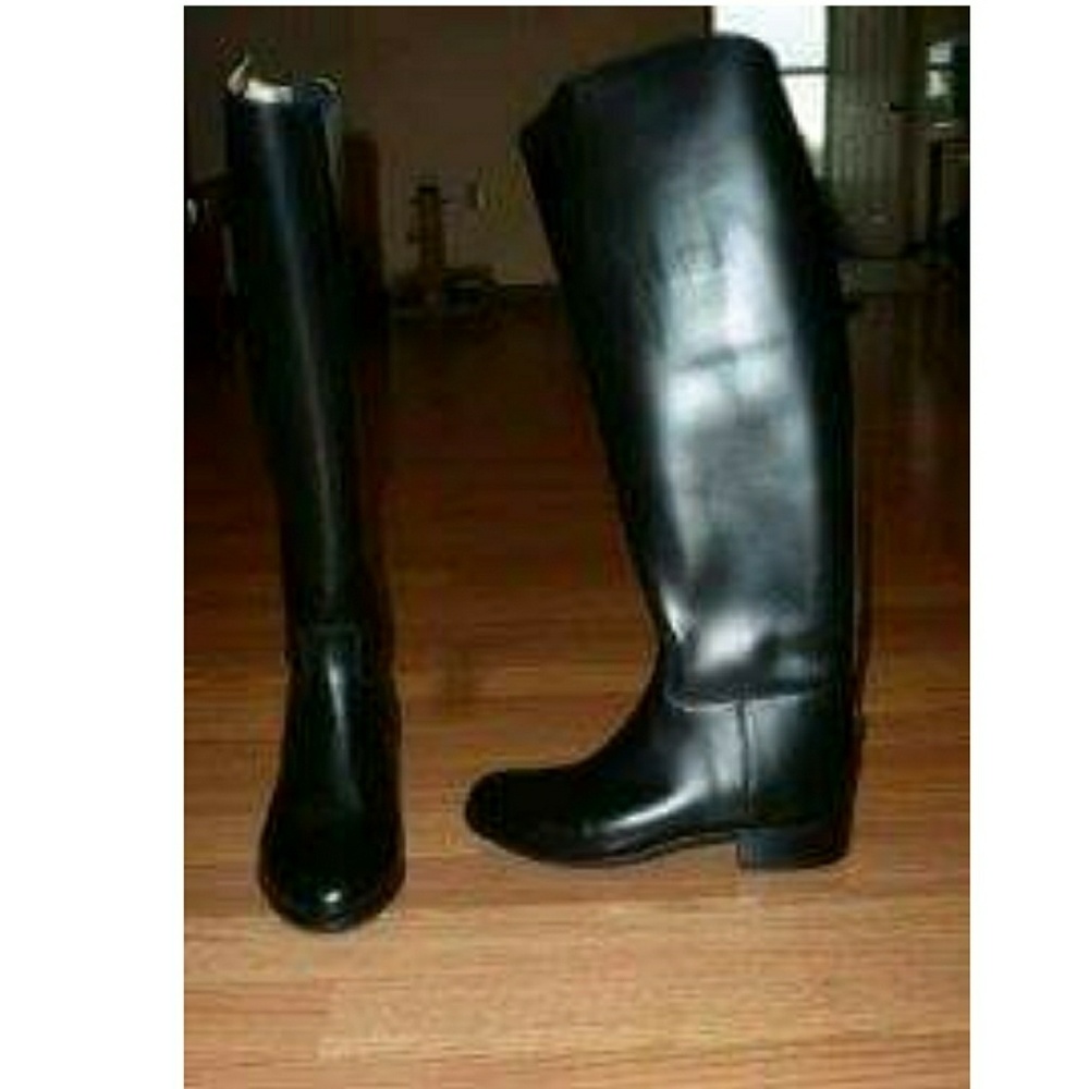 Tall riding boots size 6 black