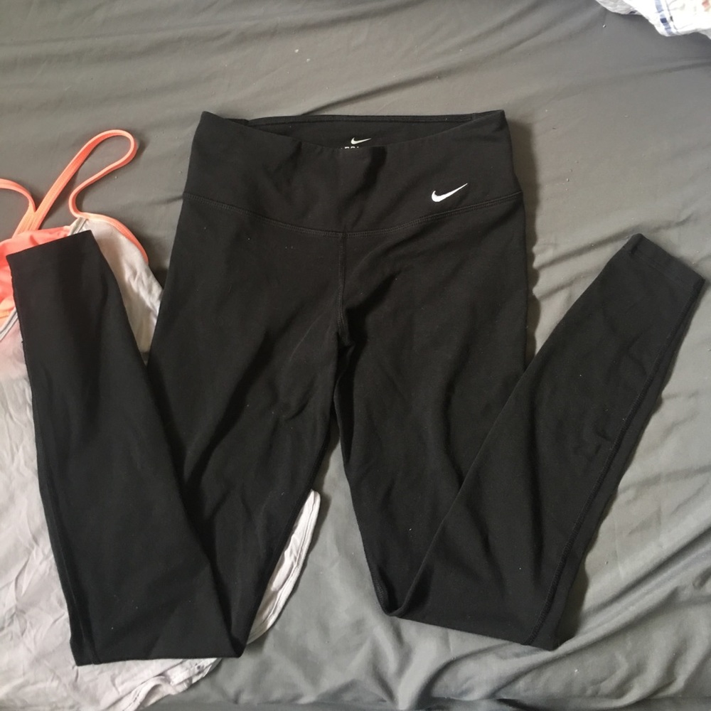 Nike leggings