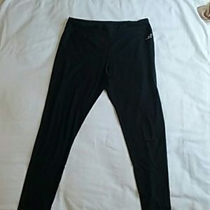 Black workout leggings