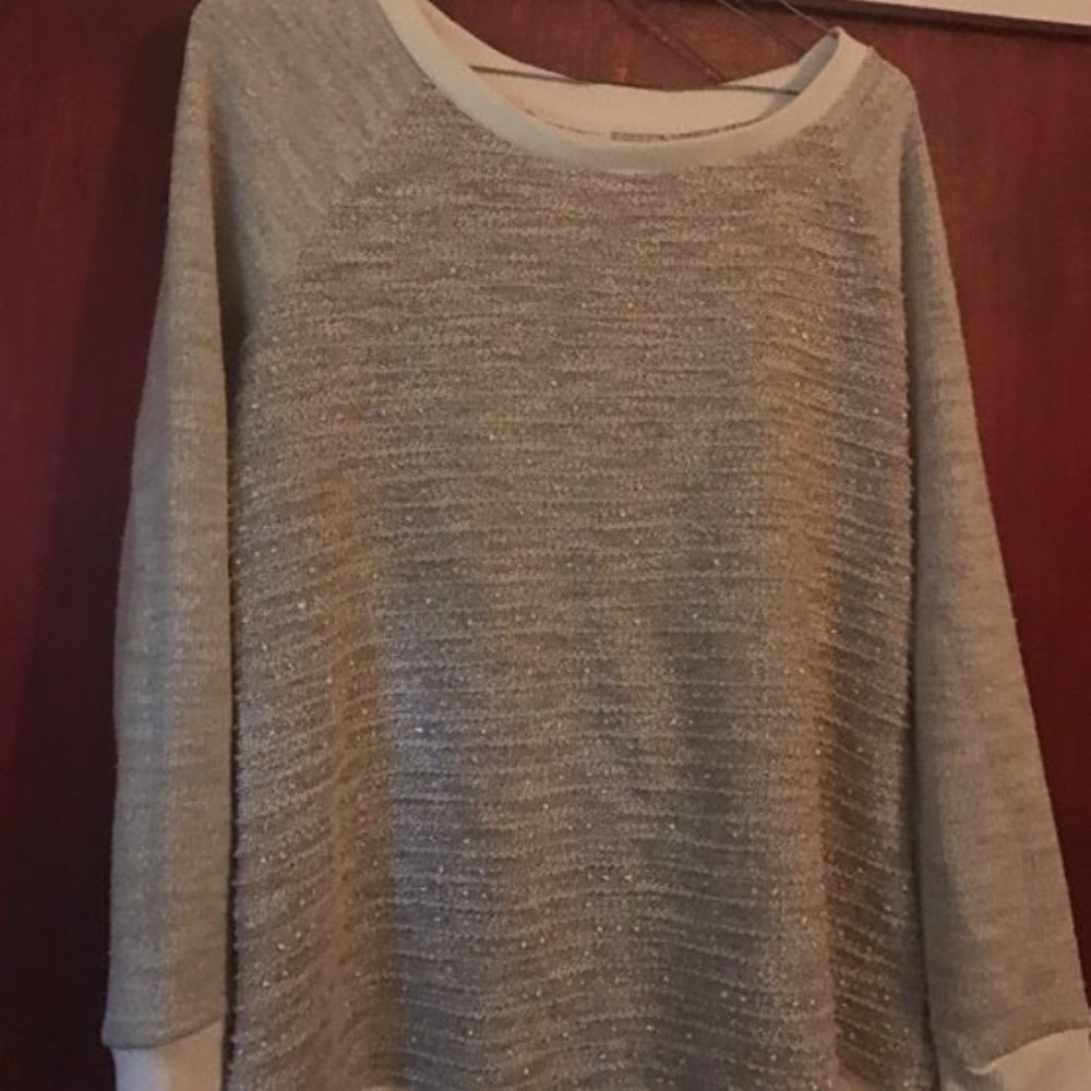 Maternity sweatshirt