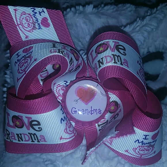 I love my grandma bow - Picture 1 of 1